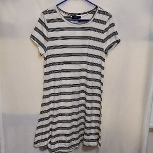 Love Ryan Los Angeles Dress